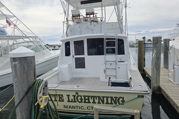 WHITE LIGHENING 42ft Ocean Yachts Yacht For Sale