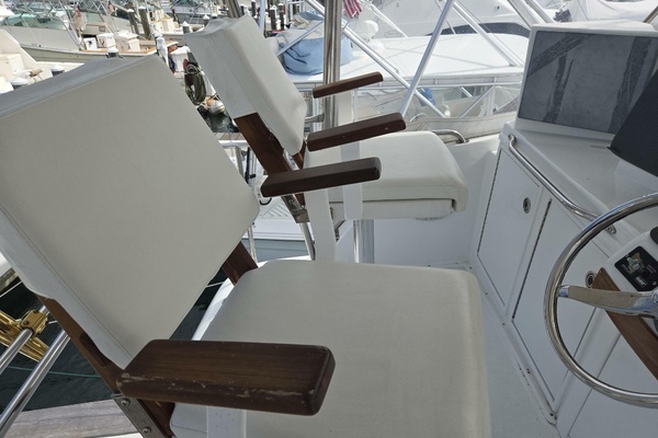 WHITE LIGHENING 42ft Ocean Yachts Yacht For Sale