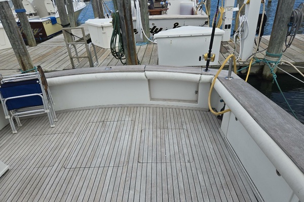 WHITE LIGHENING 42ft Ocean Yachts Yacht For Sale