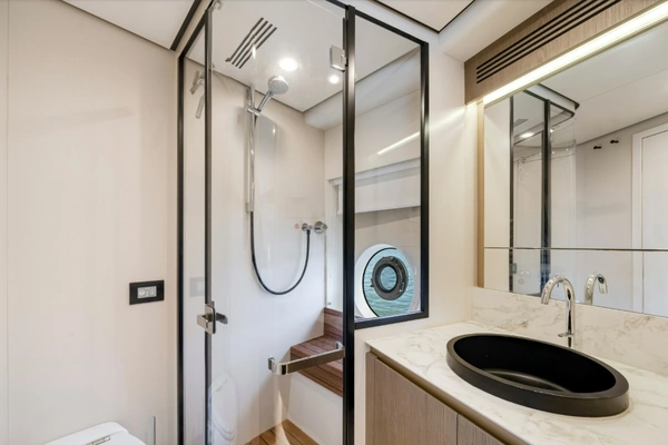 Azimut Magellano 60 Yacht For Sale