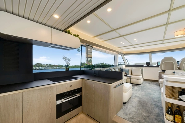 Azimut Magellano 60 Yacht For Sale