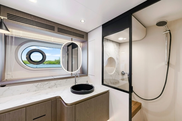Azimut Magellano 60 Yacht For Sale