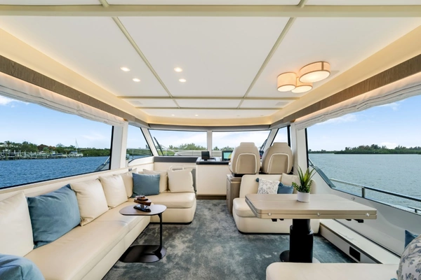 Azimut Magellano 60 Yacht For Sale