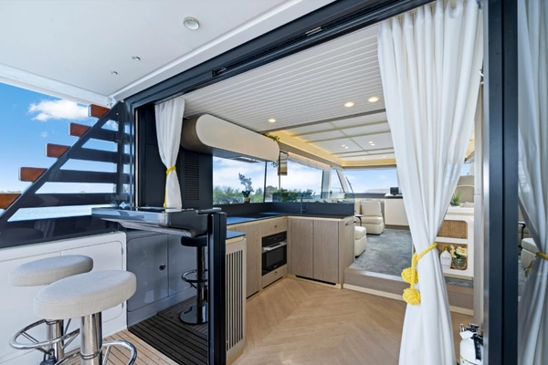 Azimut Magellano 60 Yacht For Sale