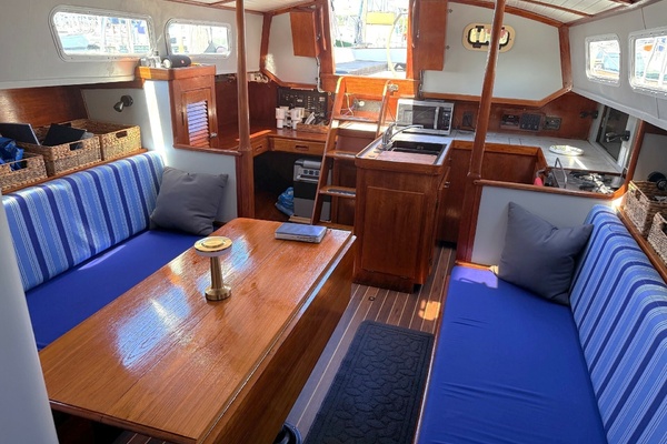 Kai Lani 37ft Gulfstar Yacht For Sale