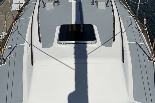 Kai Lani 37ft Gulfstar Yacht For Sale