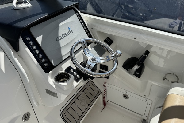 26ft Edgewater Yacht For Sale