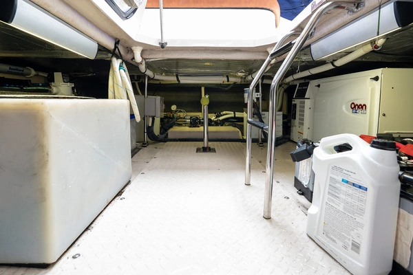 Sea Ray 52 Sedan Bridge Yacht For Sale
