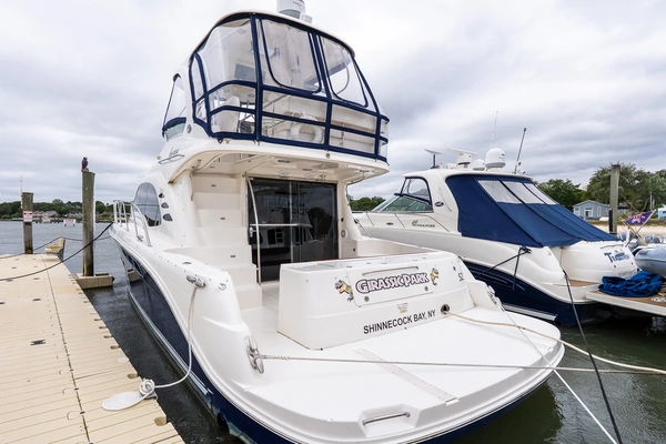 Sea Ray 52 Sedan Bridge Yacht For Sale