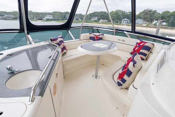 Sea Ray 52 Sedan Bridge Yacht For Sale