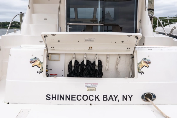 Sea Ray 52 Sedan Bridge Yacht For Sale