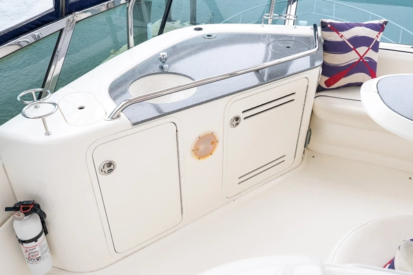 Sea Ray 52 Sedan Bridge Yacht For Sale