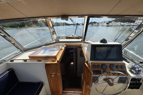 29ft Bruckmann Yacht For Sale