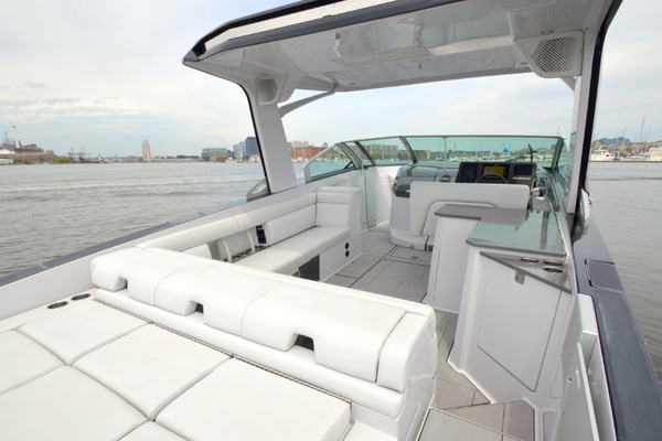 32ft Aviara Yacht For Sale