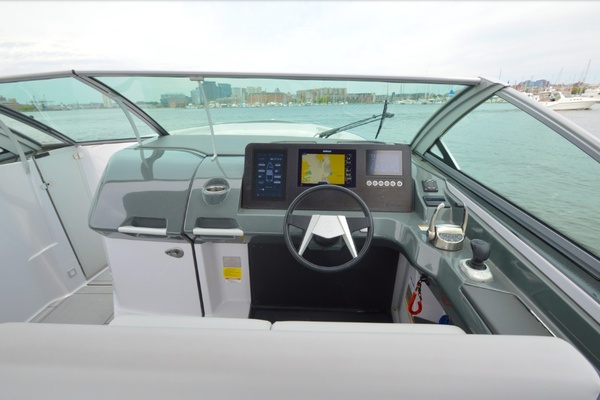32ft Aviara Yacht For Sale