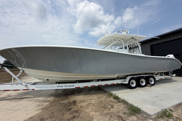 Liquid Asset 42ft Yellowfin Yacht For Sale