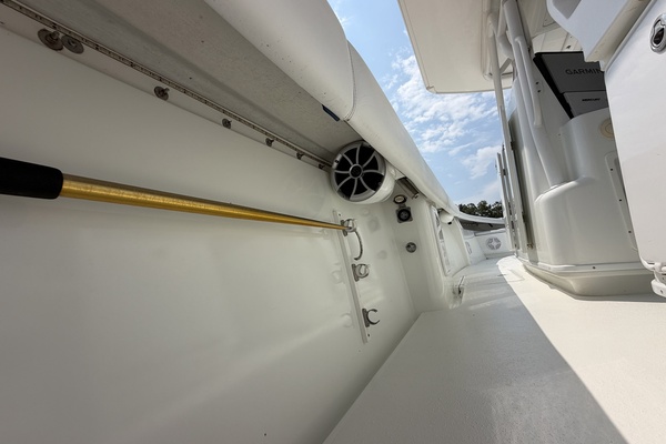 Liquid Asset 42ft Yellowfin Yacht For Sale