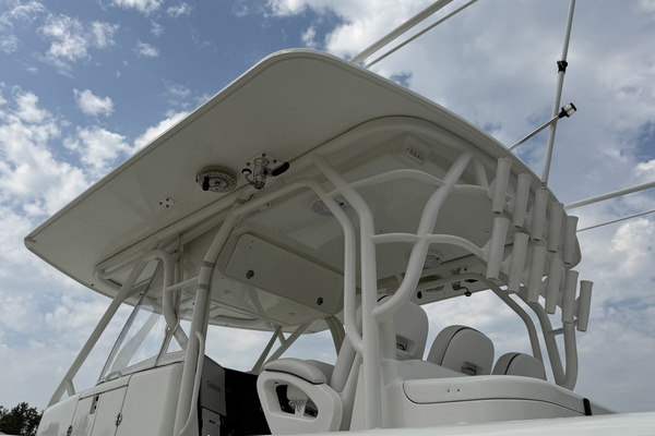 Liquid Asset 42ft Yellowfin Yacht For Sale