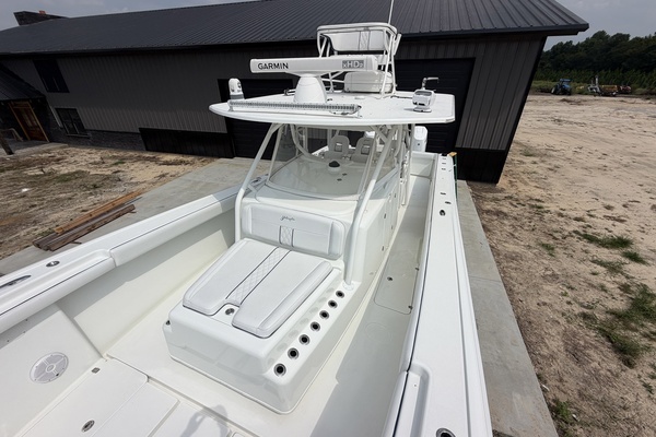 Liquid Asset 42ft Yellowfin Yacht For Sale