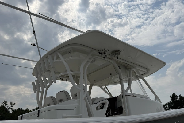 Yellowfin 42 Offshore Yacht For Sale