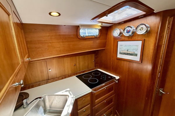40ft Alden Yacht For Sale