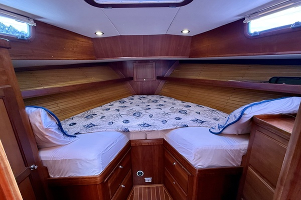40ft Alden Yacht For Sale
