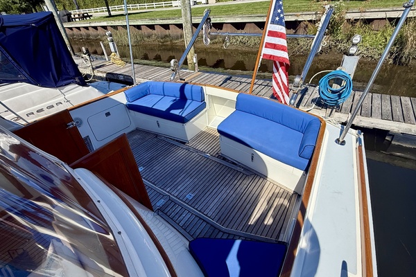40ft Alden Yacht For Sale
