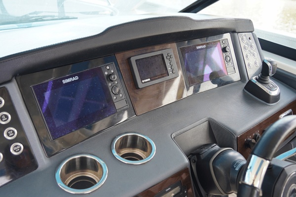 28ft Chaparral Yacht For Sale