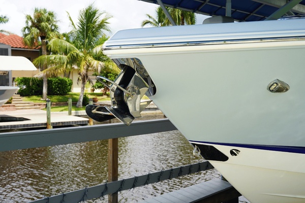 28ft Chaparral Yacht For Sale