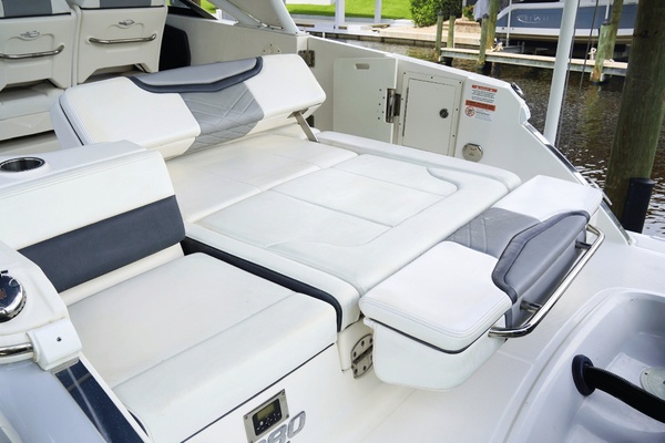 28ft Chaparral Yacht For Sale