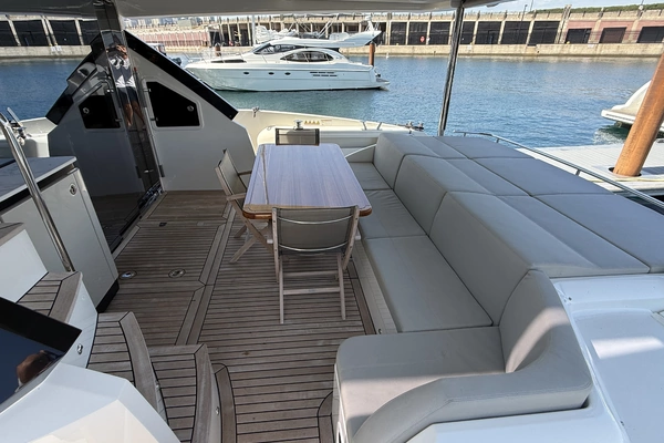 Absolute 62 Fly Yacht For Sale