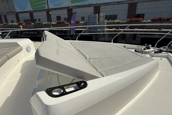Absolute 62 Fly Yacht For Sale