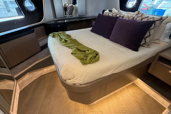 Piggy Bank 62ft Absolute Yacht For Sale