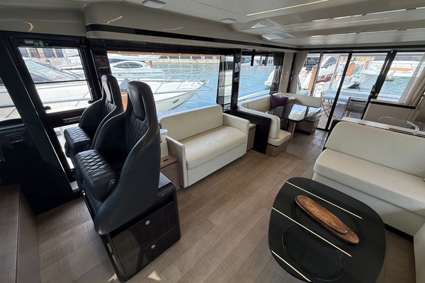 Piggy Bank 62ft Absolute Yacht For Sale