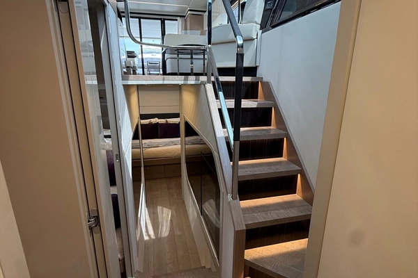 Absolute 62 Fly Yacht For Sale