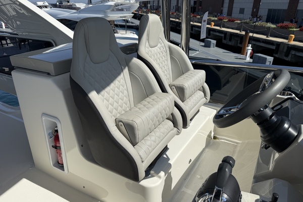 Piggy Bank 62ft Absolute Yacht For Sale