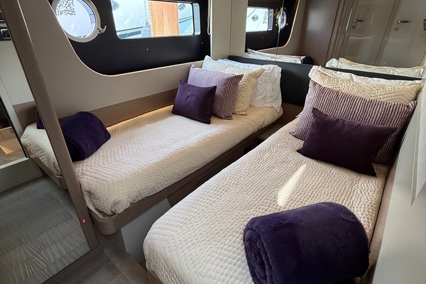 Piggy Bank 62ft Absolute Yacht For Sale