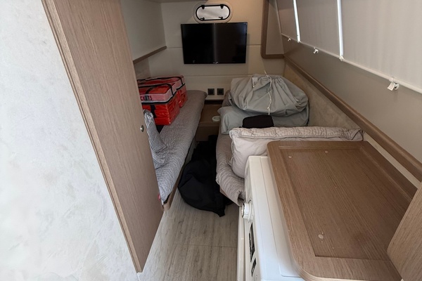Piggy Bank 62ft Absolute Yacht For Sale