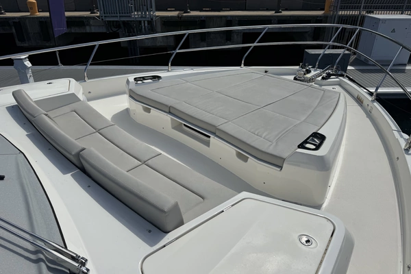 Absolute 62 Fly Yacht For Sale