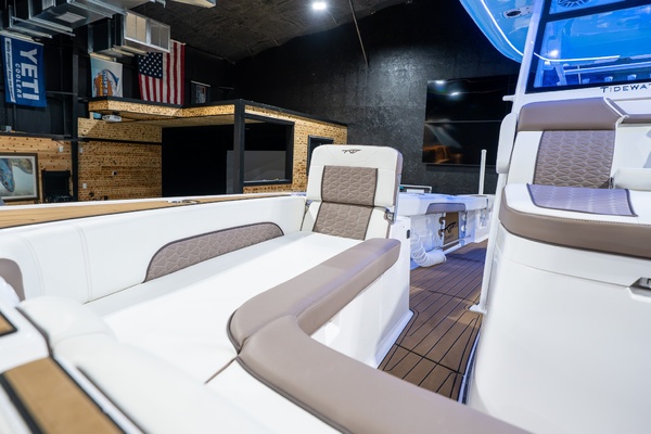 31ft Tidewater Yacht For Sale