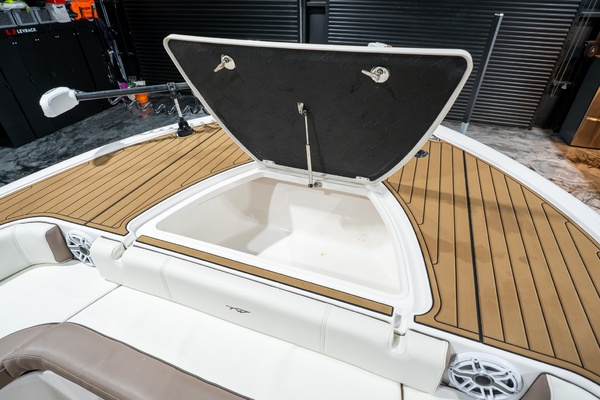 31ft Tidewater Yacht For Sale