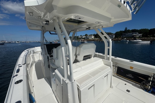 Fin  amp  Tonic 32ft Pursuit Yacht For Sale