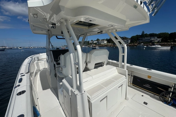 Pursuit S 328 Sport Yacht For Sale