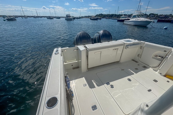Fin  amp  Tonic 32ft Pursuit Yacht For Sale
