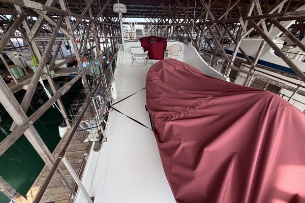 Sun Glo 42ft Cruise A Home Yacht For Sale