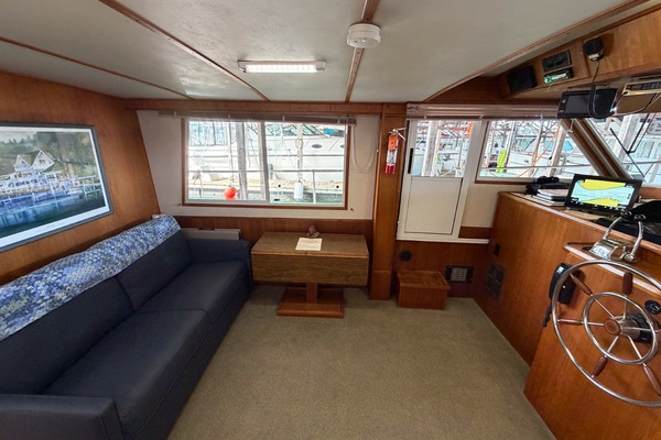 Sun Glo 42ft Cruise A Home Yacht For Sale