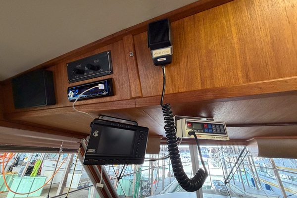 Sun Glo 42ft Cruise A Home Yacht For Sale