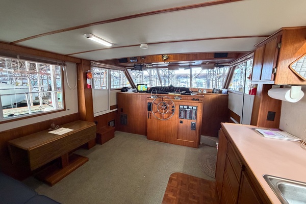 Sun Glo 42ft Cruise A Home Yacht For Sale
