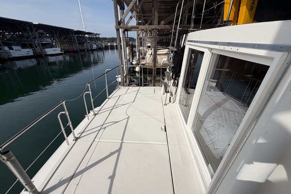 Sun Glo 42ft Cruise A Home Yacht For Sale