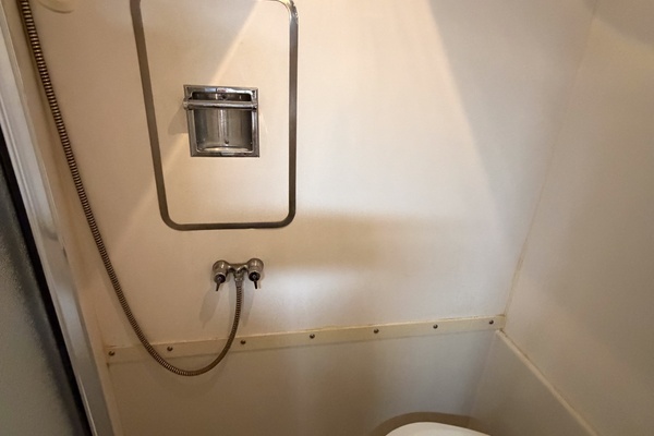 Sun Glo 42ft Cruise A Home Yacht For Sale